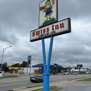 Swiss Inn Drive In